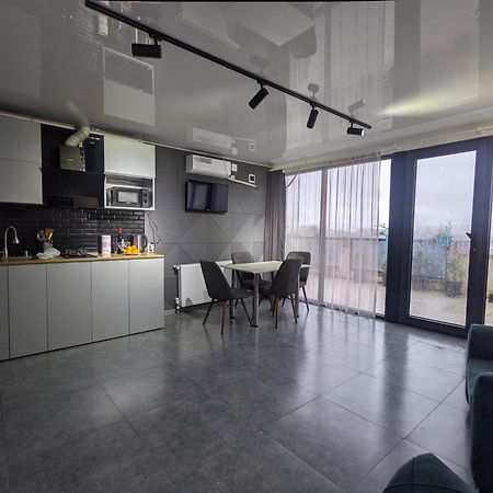 Hotel Tirkius House à Kobuleti Extérieur photo