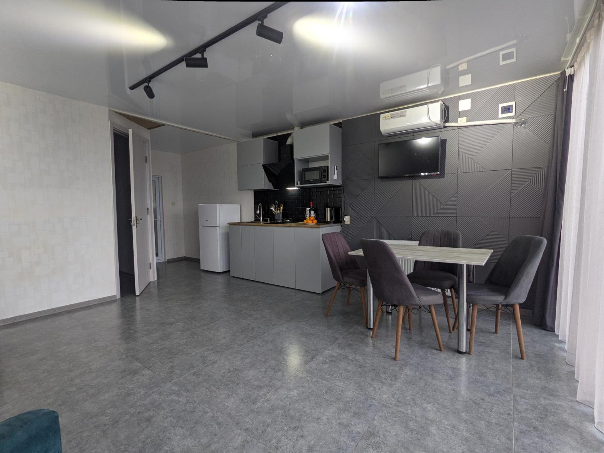 Hotel Tirkius House à Kobuleti Extérieur photo