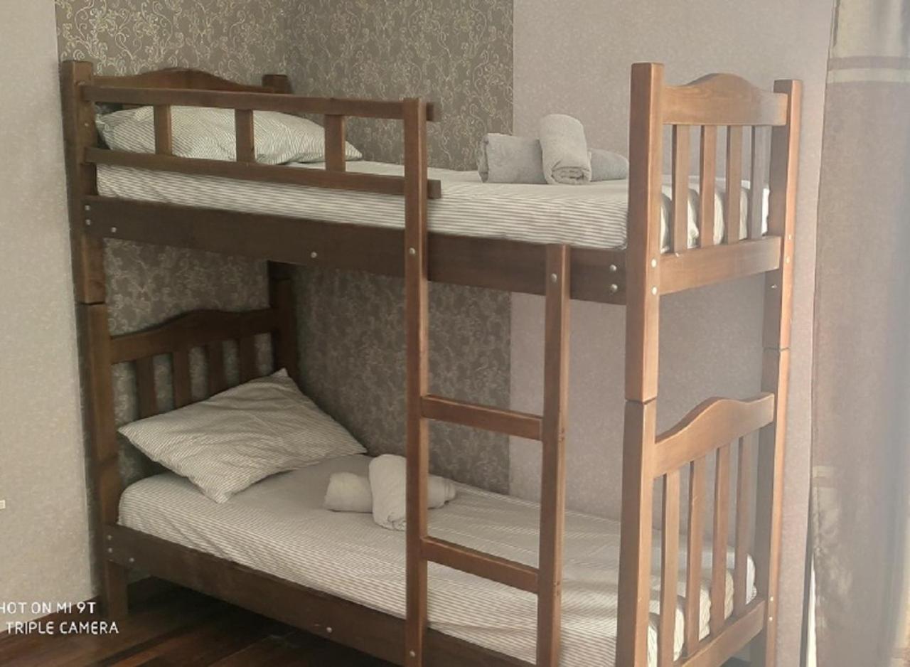 Hotel Tirkius House à Kobuleti Extérieur photo